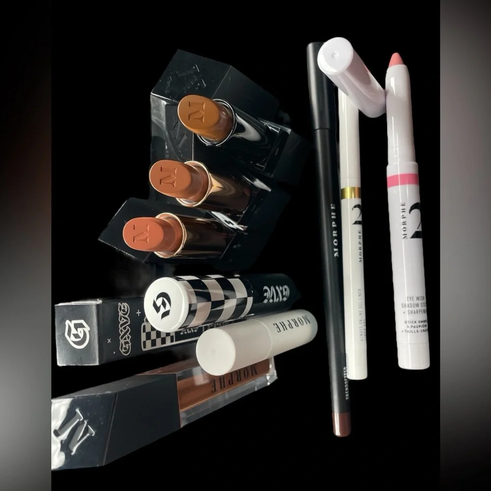 Morphe 9 Piece Set - Lipstick and Eye set
